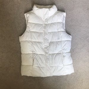 White Gap Puffer Vest, Medium, Used Barely Worn